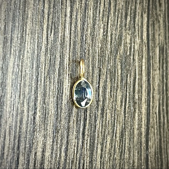 Blue Sapphire Pendant Charm in solid 14k Yellow Gold - Picture 3 of 4